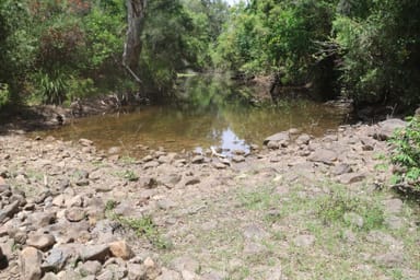 Property "Santa Glen" 513 Norton Road, BOYNEDALE QLD 4680 IMAGE 0