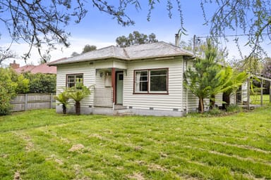 Property 19 Esplanade Road, CYGNET TAS 7112 IMAGE 0