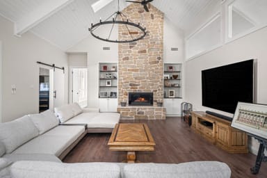 Property 7 Peach Tree Grove, Glenorie NSW 2076 IMAGE 0