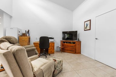 Property 9/5 Rose Road, SOUTHSIDE QLD 4570 IMAGE 0