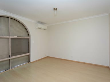 Property 7 Dabchick Close, East Cannington WA 6107 IMAGE 0