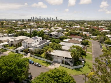 Property 11 Glen Street, Coorparoo QLD 4151 IMAGE 0