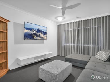 Property 18 Bonfire Way, Cranbourne South VIC 3977 IMAGE 0
