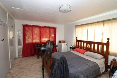 Property 124 Victoria Street, St George QLD 4487 IMAGE 0