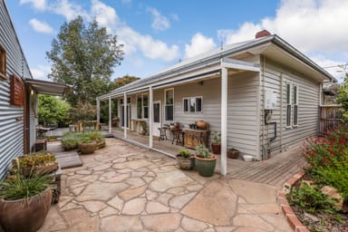 Property 11 Vincent Street, CASTLEMAINE VIC 3450 IMAGE 0