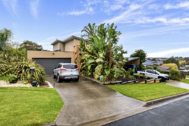 Property 4 Hillcrest Rise, LAKES ENTRANCE VIC 3909 IMAGE 0