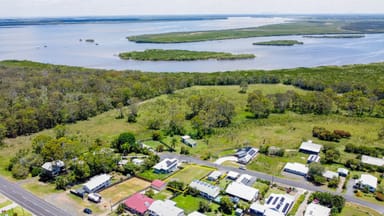 Property 7 Wilkin Street, RIVER HEADS QLD 4655 IMAGE 0