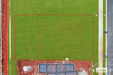 Property 84 Lakefront Boulevard, Yungaburra QLD 4884 IMAGE 0