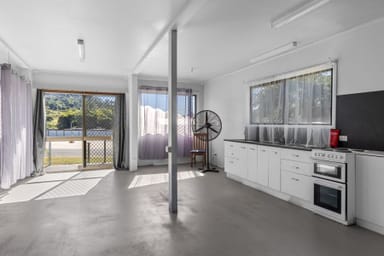 Property 7 Domans Road, KANIGAN QLD 4570 IMAGE 0