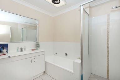 Property 110 Orchard Road, RICHLANDS QLD 4077 IMAGE 0