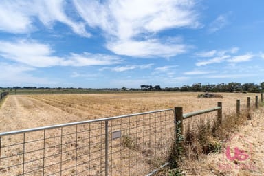 Property 2200 South Gippsland Highway, DEVON MEADOWS VIC 3977 IMAGE 0