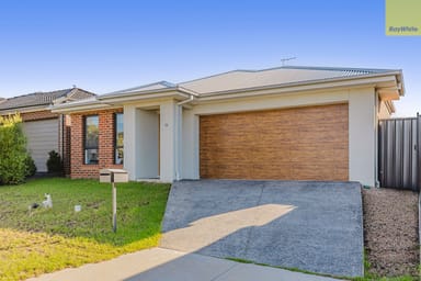 Property 32 Simmons Drive, Bacchus Marsh VIC 3340 IMAGE 0