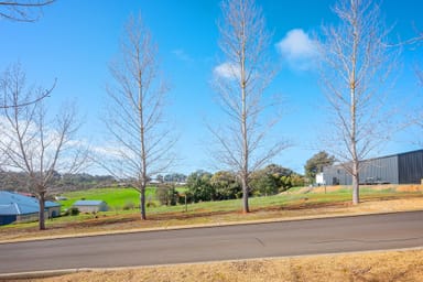 Property 10 Cottonwood Close, Kangaroo Gully WA 6255 IMAGE 0