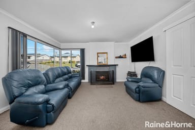 Property 32 Schouten Street, WARRANE TAS 7018 IMAGE 0