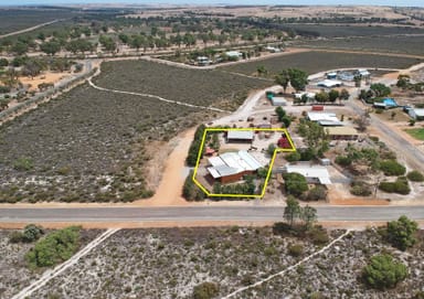 Property 11 Lang Street, BADGINGARRA WA 6521 IMAGE 0