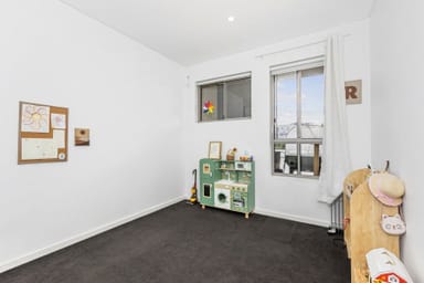 Property 20, 17-19 Robilliard Street, Mays Hill NSW 2145 IMAGE 0
