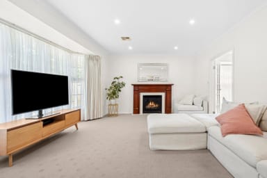 Property 33 Ferndale Parade, Highton VIC 3216 IMAGE 0