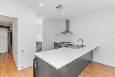 Property 8 Perinone Glade, Brabham WA 6055 IMAGE 0