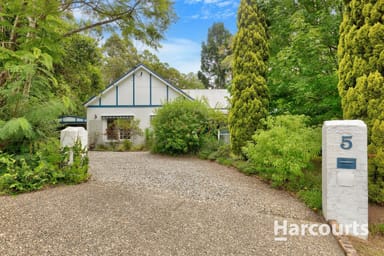 Property 5 Garrawin Court, Clear Mountain QLD 4500 IMAGE 0