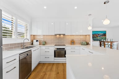 Property 70 Seaview Street, MOLLYMOOK NSW 2539 IMAGE 0