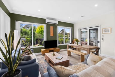 Property 11 Stephenson Street, Winchelsea VIC 3241 IMAGE 0