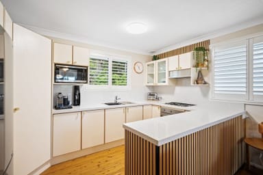 Property 15 Donegal Road, Berkeley Vale NSW 2261 IMAGE 0