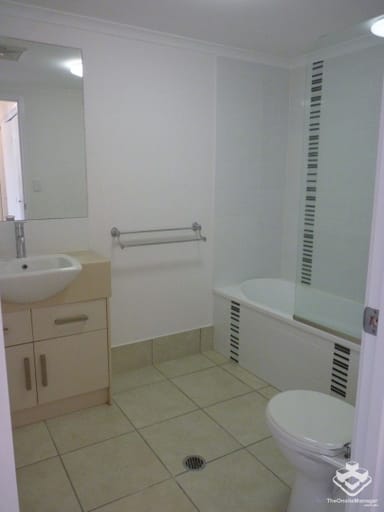 Property ID:21141109/6-24 Henry Street, West End QLD 4810 IMAGE 0