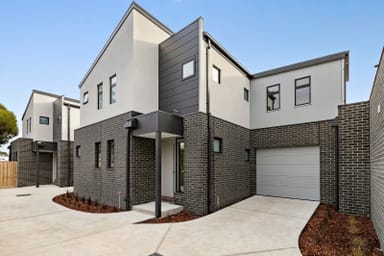 Property 2 Holroyd Street, Seaford VIC 3198 IMAGE 0