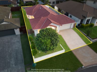 Property 52 Taylor Place, MACKENZIE QLD 4156 IMAGE 0