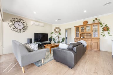 Property 24 Kensington Drive, Warragul VIC 3820 IMAGE 0