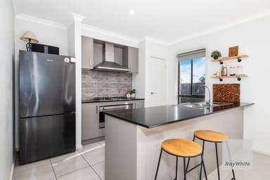 Property 24 Noble Road, ROCKBANK VIC 3335 IMAGE 0