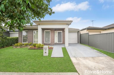 Property 4 Finsbury Circuit, Ropes Crossing NSW 2760 IMAGE 0
