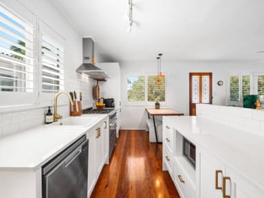 Property 305 Whites Road, Lota QLD 4179 IMAGE 0