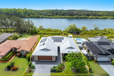 Property 16 Bayview Drive, Yamba NSW 2464 IMAGE 0