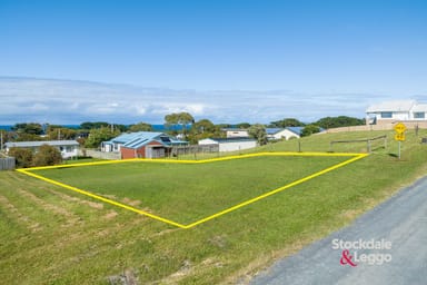 Property 4 Ocean Street, Kilcunda VIC 3995 IMAGE 0