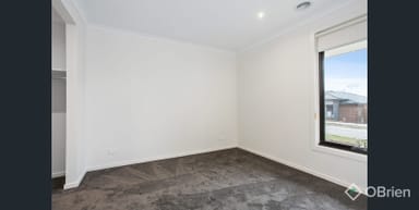 Property 4 Seacombe Grove, Somerville VIC 3912 IMAGE 0
