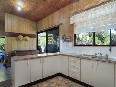 Property 39 Hollands Landing Road, HOLLANDS LANDING VIC 3862 IMAGE 0