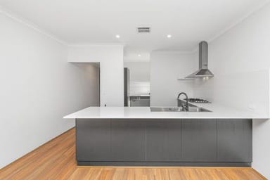 Property 8 Perinone Glade, Brabham WA 6055 IMAGE 0