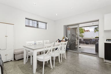 Property 2/29 Chelmsford Road, SOUTH WENTWORTHVILLE NSW 2145 IMAGE 0