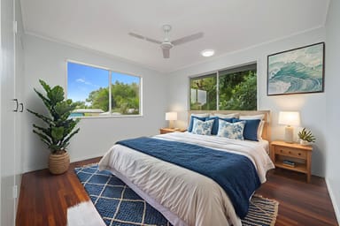 Property 12 Island Street, SAUNDERS BEACH QLD 4818 IMAGE 0
