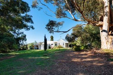 Property 208 Hepburn-Newstead Road, STRANGWAYS VIC 3461 IMAGE 0