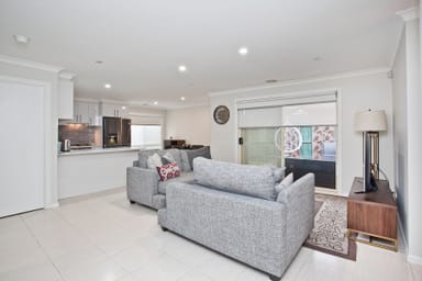 Property 3/4 Balmoral Close, Hillside VIC 3037 IMAGE 0