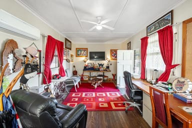 Property 33 Bonham Street, Bongaree QLD 4507 IMAGE 0