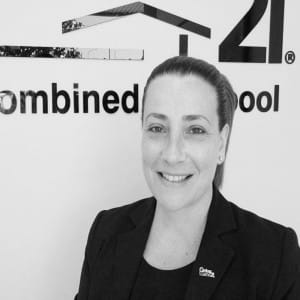 Property Agent Sonia Poulos