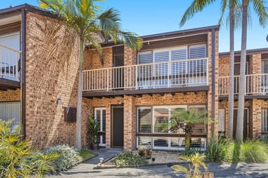 Property 2/15 Henley Road, Thirroul NSW 2515 IMAGE 0