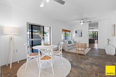 Property 5 Prescott Street, WHITFIELD QLD 4870 IMAGE 0