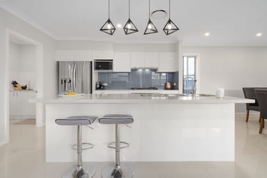 Property 10 Alpine Place, Carnes Hill NSW 2171 IMAGE 0