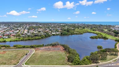 Property 6 Jean Place, BARGARA QLD 4670 IMAGE 0