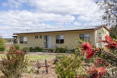 Property 10 White Dr, BADGINGARRA WA 6521 IMAGE 0