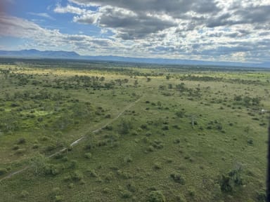 Property MAJORS CREEK QLD 4816 IMAGE 0